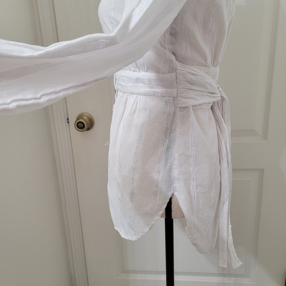 Anthropologie Size 4 White Tie Waist, Button Front Blouse - Picture 4 of 15